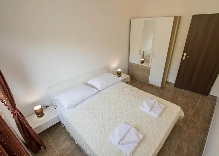 Apartment Andrea Trogir