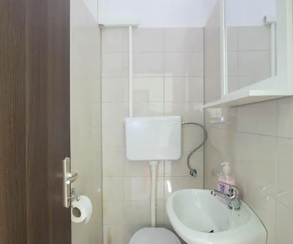 Apartment Andrea Trogir