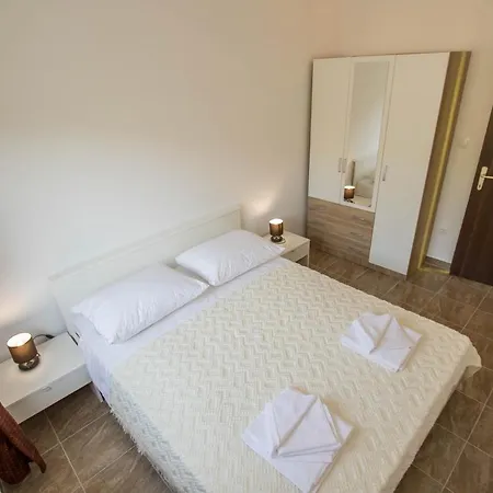 Apartman Andrea Trogir
